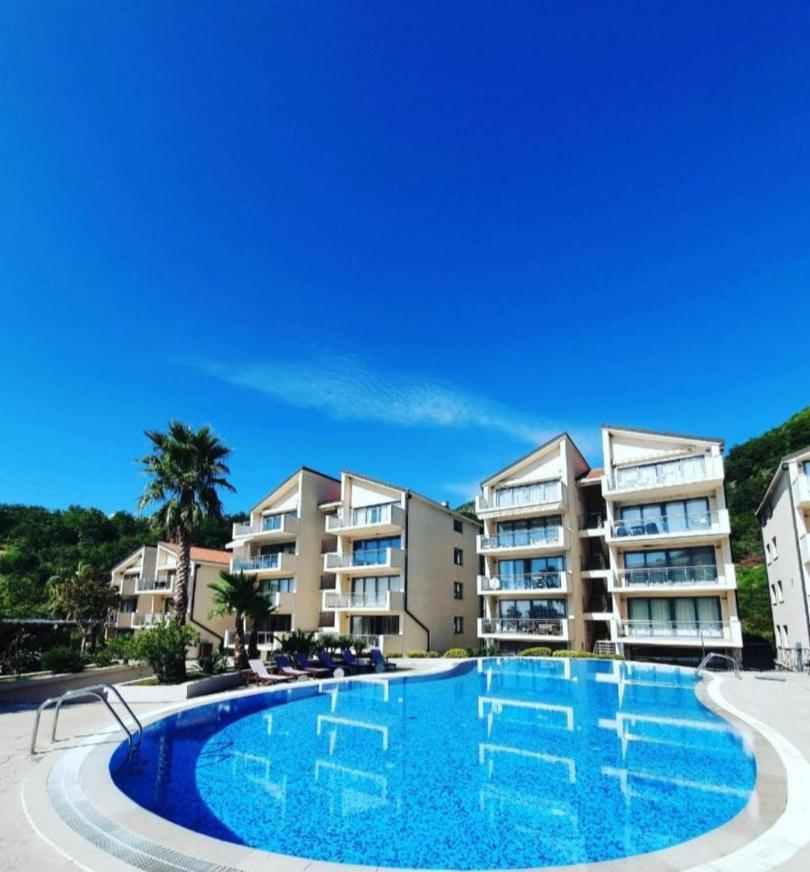 Blue Horizon Apartment Resort Budva Buitenkant foto