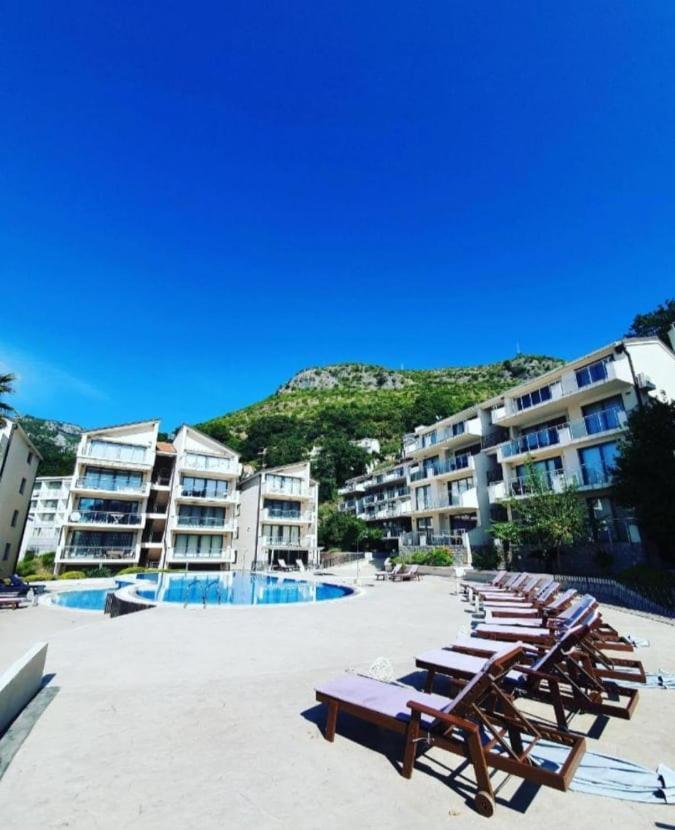 Blue Horizon Apartment Resort Budva Buitenkant foto