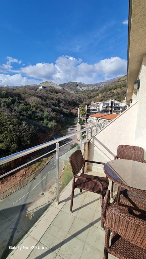Blue Horizon Apartment Resort Budva Buitenkant foto